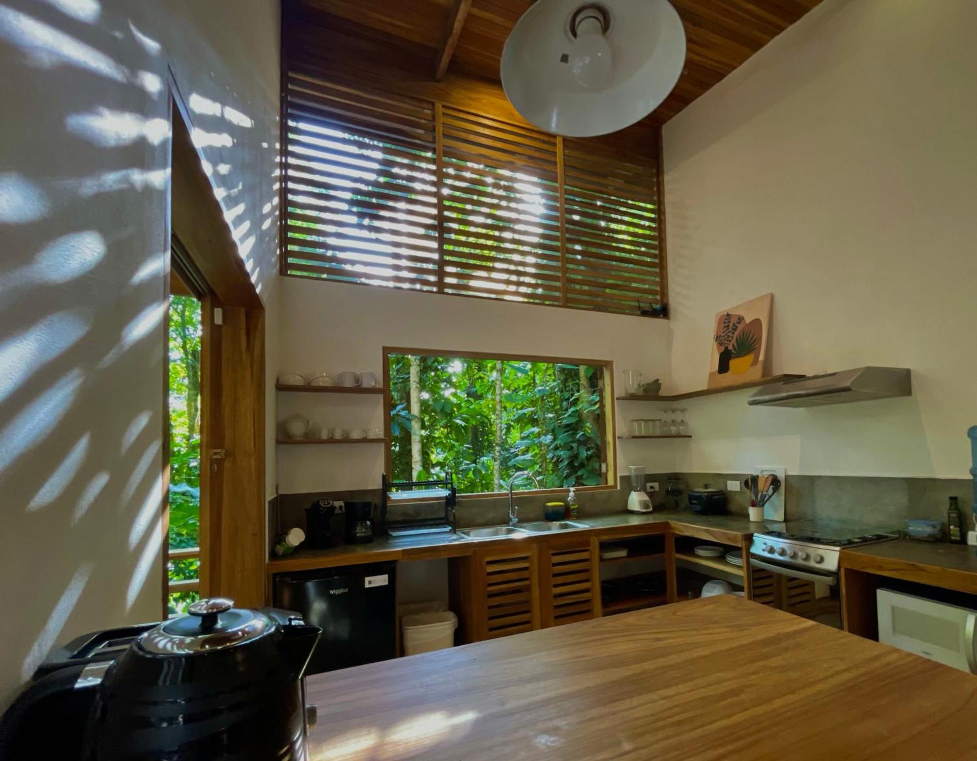 Satta Lodge (Adults Only) Puerto Viejo de Talamanca المظهر الخارجي الصورة