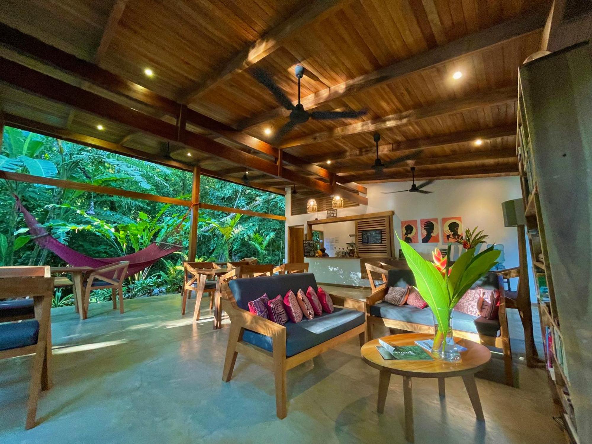 Satta Lodge (Adults Only) Puerto Viejo de Talamanca المظهر الخارجي الصورة